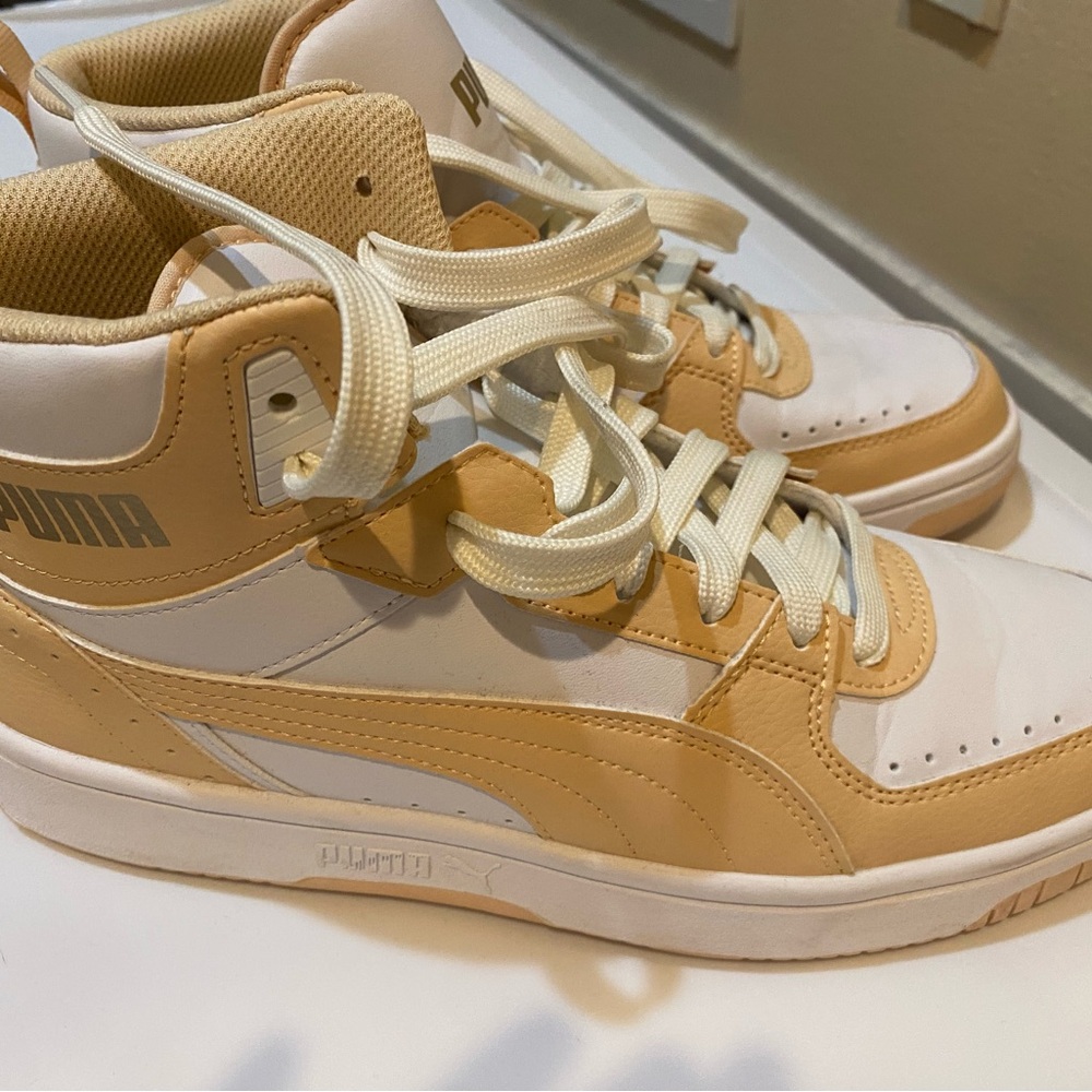 Puma High-Top Sneakers in Tan and White